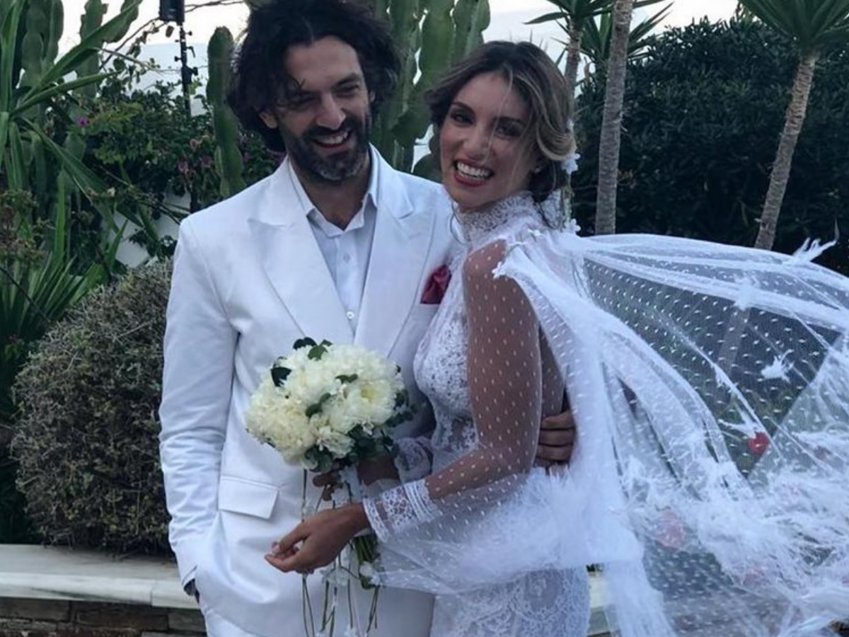 Αθηνά Οικονομάκου – Φίλιππος Μιχόπουλος: Επέτειος γάμου για το ερωτευμένο ζευγάρι! Φωτογραφία