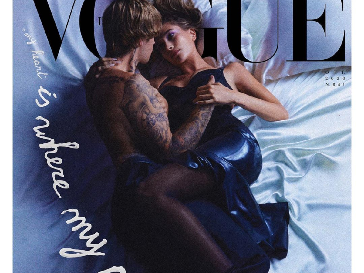Οι Bieber ποζάρουν αγκαλιά στο κρεβάτι και η φωτογράφιση γίνεται viral!