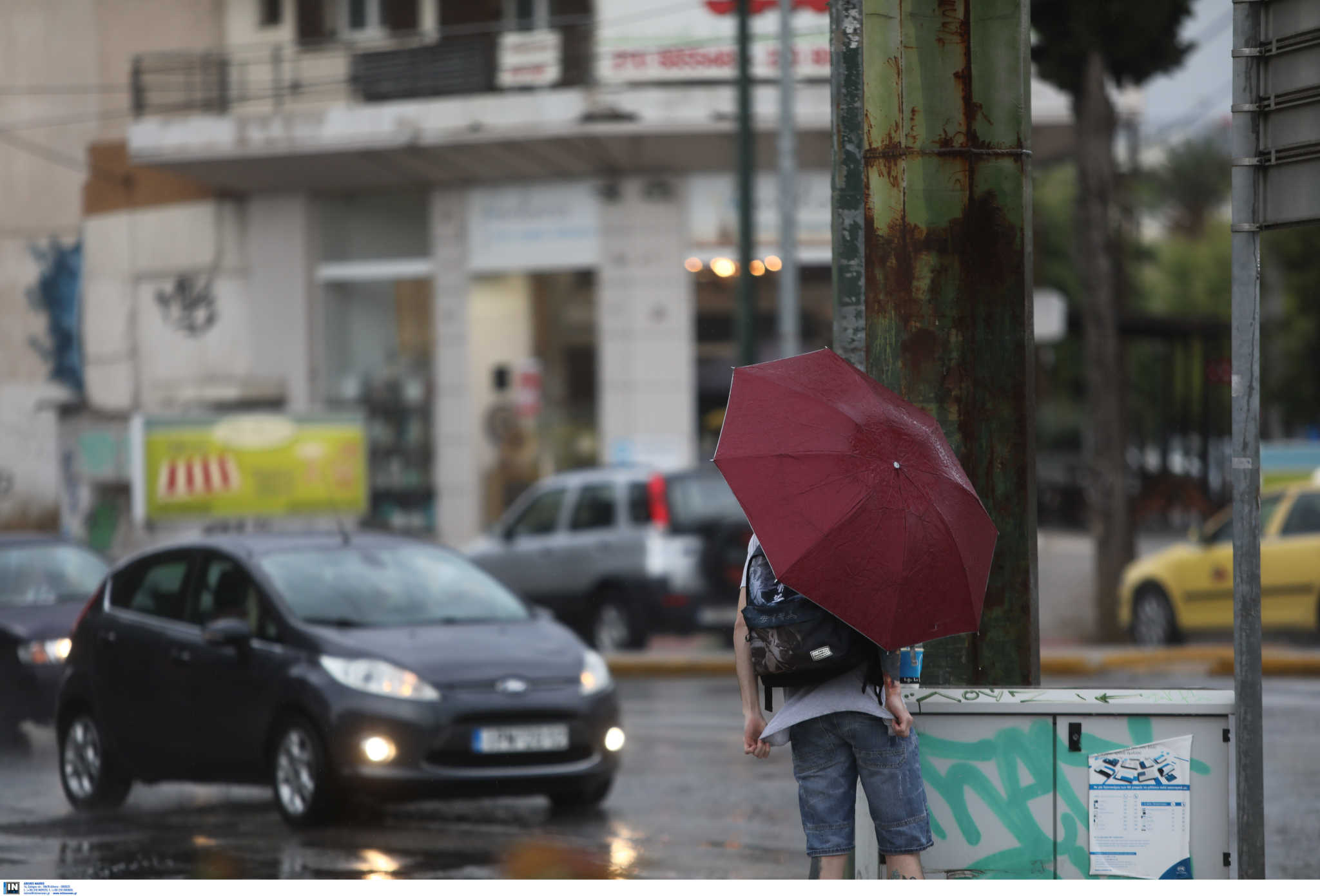 Καιρός σήμερα: Με καταιγίδες ξεκινάει η εβδομάδα