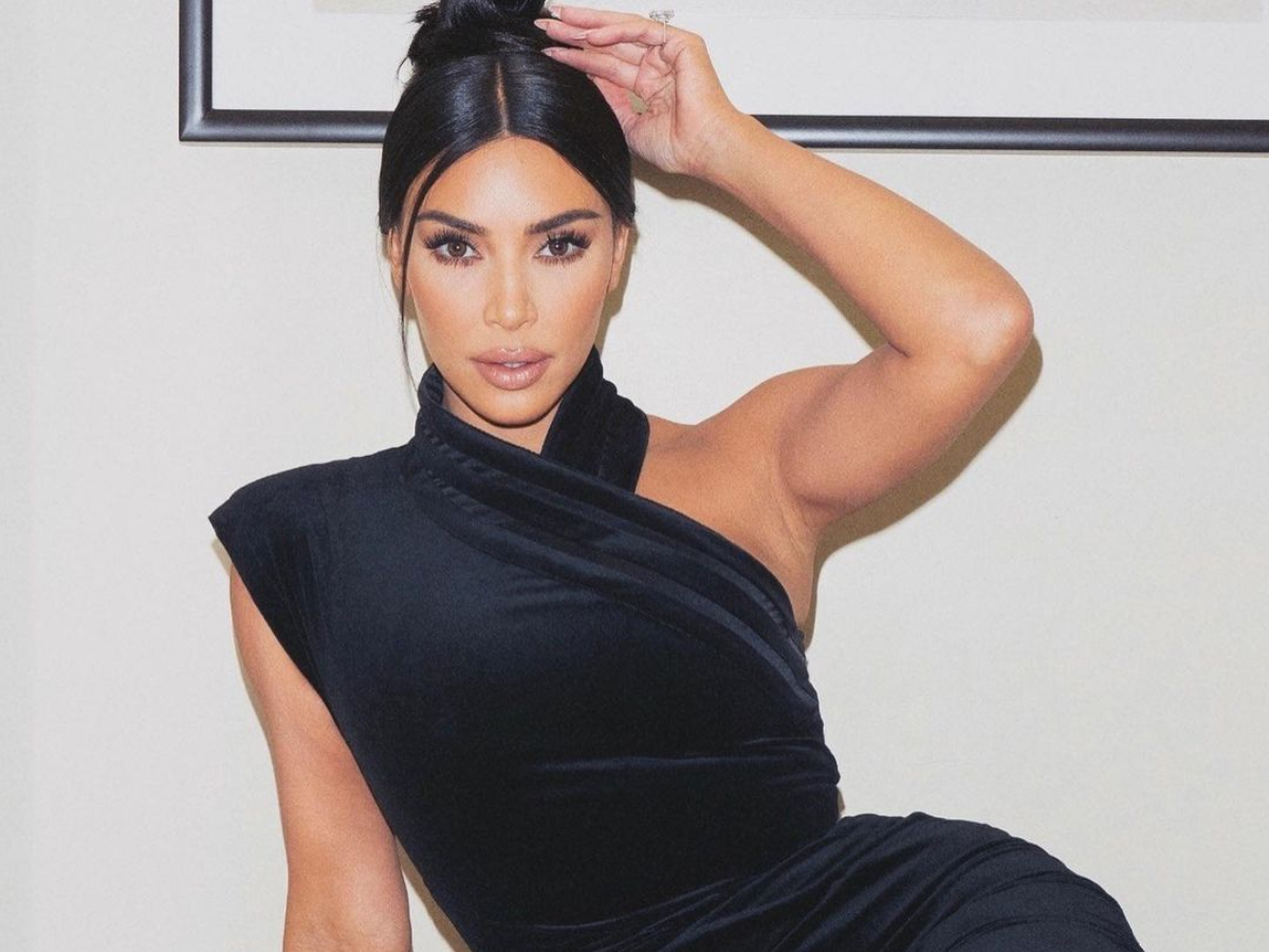 Η Kim Kardashian επαναφέρει ένα vintage trend που είχε διχάσει τον κόσμο της μόδας!