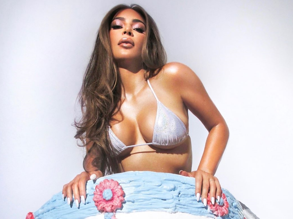Η Kim Kardashian κλείνει τα 40 και αυτή είναι η συλλεκτική συλλογή που ετοίμασε!