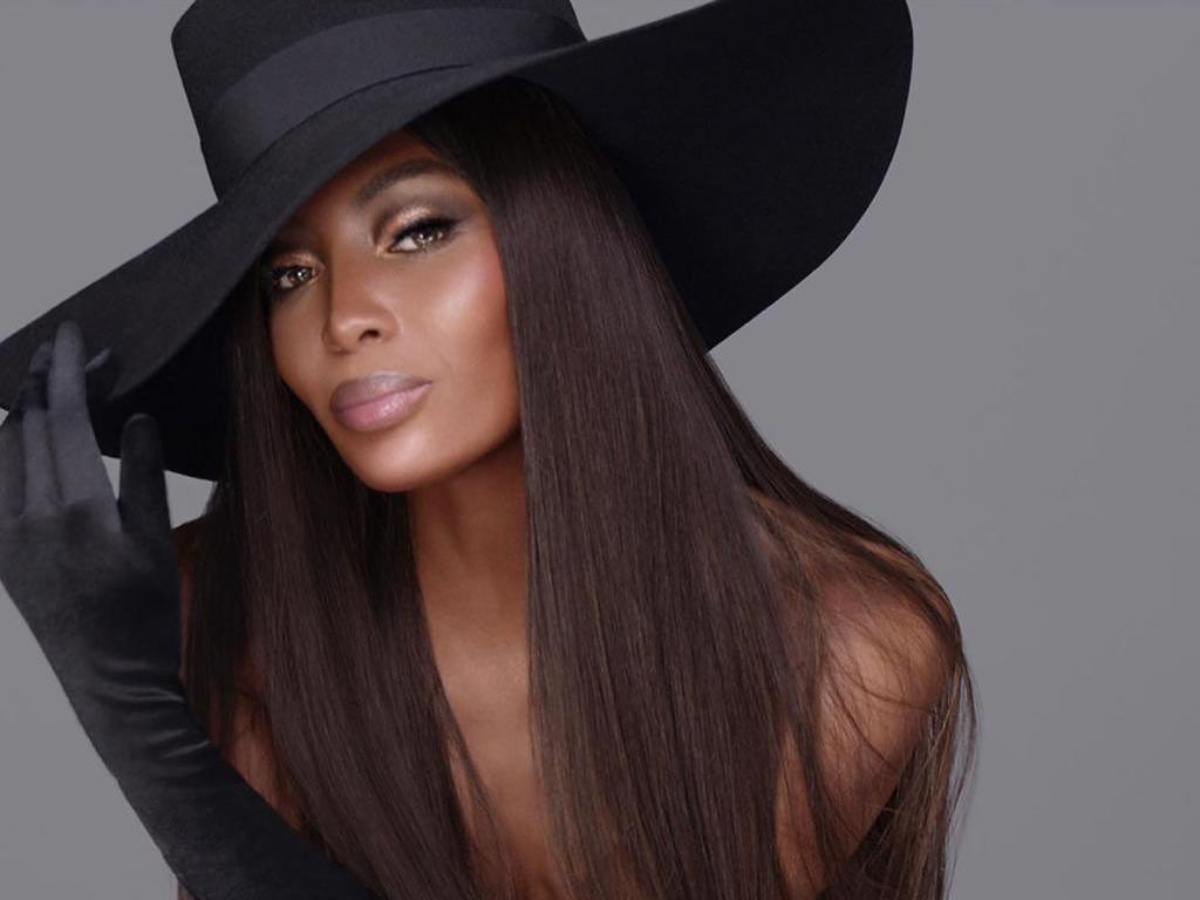 Naomi Campbell: Topless χωρίς να κρύβει τα επίμαχα σημεία σε εξώφυλλο περιοδικού