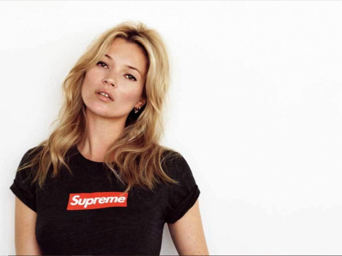 H θρυλική streetwear μάρκα Supreme πωλήθηκε!