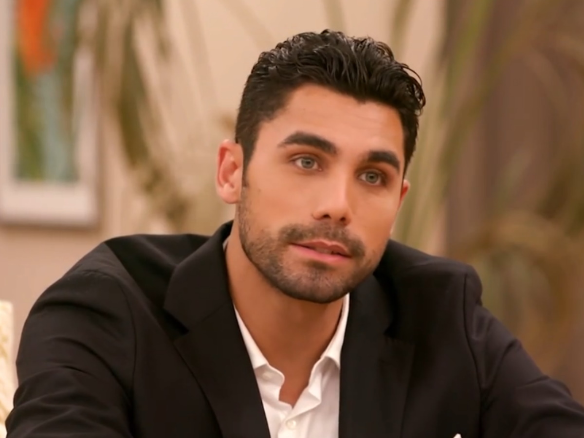 The Bachelor: Ανατροπή με την αποχώρηση! Η ανακοίνωση του Παναγιώτη που κόπηκε από το επεισόδιο (vids)