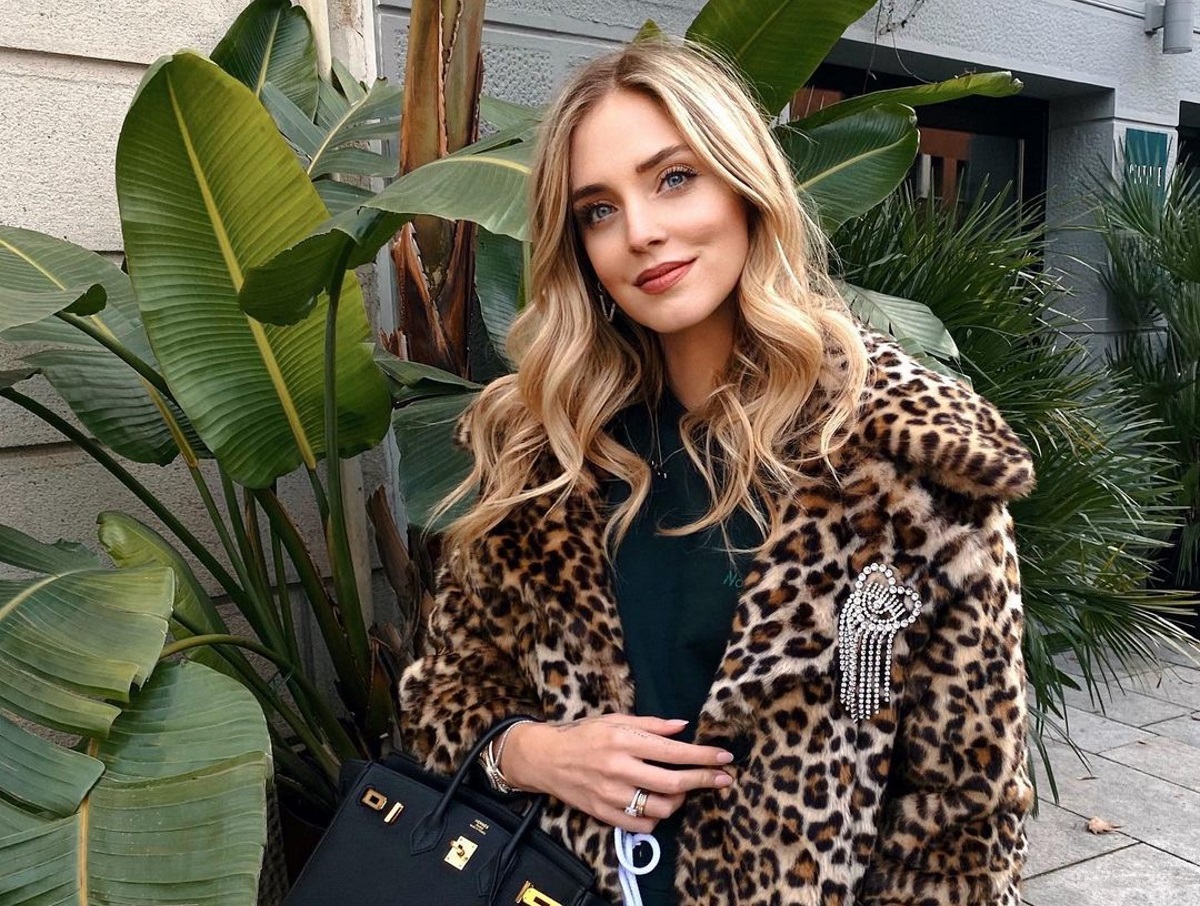 Chiara Ferragni: Ποζάρει με τα εσώρουχά της στον έκτο μήνα της εγκυμοσύνης της (pic)