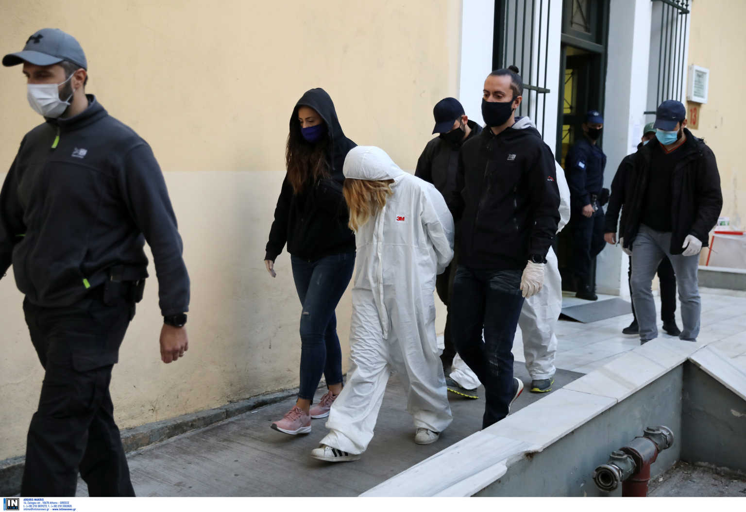 Ανατριχίλα από την περιγραφή της 15χρονης για τη δολοφονία της μητέρας της, στην Αγία Βαρβάρα