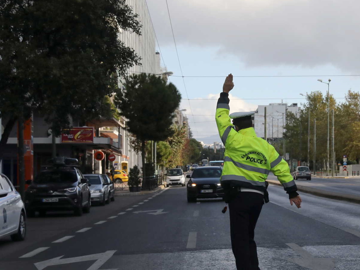 Παράταση lockdown έως τις 7 Δεκεμβρίου ανακοίνωσε ο Στέλιος Πέτσας