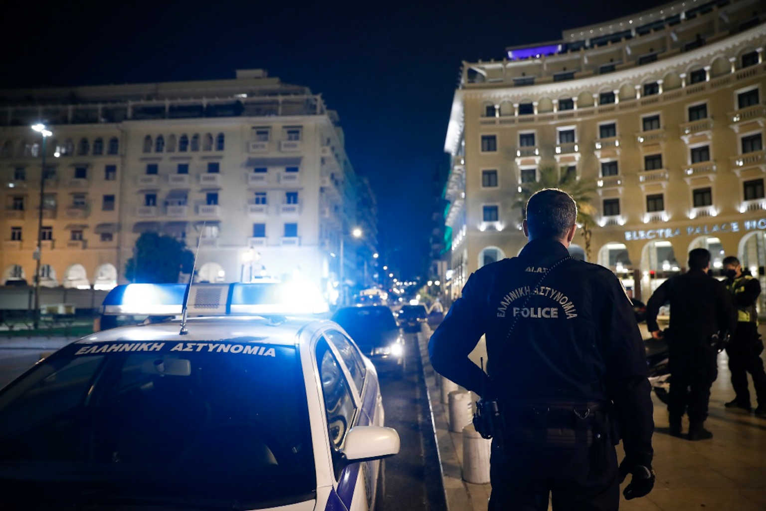 Θεσσαλονίκη: Φοιτητές γλεντούσαν σε διαμέρισμα σαν να μη συμβαίνει τίποτα! Έγιναν συλλήψεις
