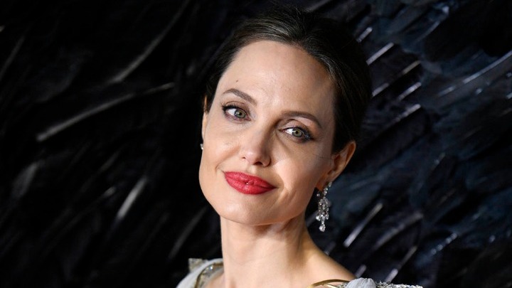 Η Angelina Jolie θα σκηνοθετήσει ταινία για τον Don McCullin