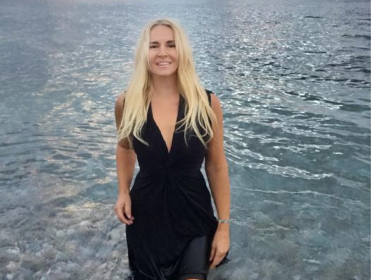 Μαρία Ανδρούτσου: Γιόρτασε τα γενέθλιά της – πιο fit από ποτέ – κολυμπώντας στη θάλασσα! Φωτογραφίες