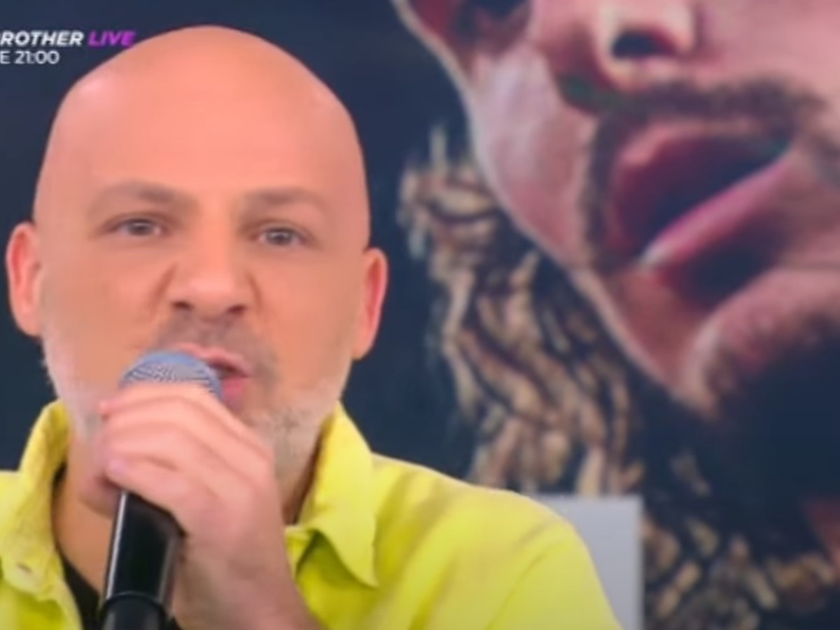 Νικοσ Μουτσινας : Νίκος Μουτσινάς: Επισκέφτηκε την Ασπασία Μπόγρη στο κέντρο ... _ See full list on el.wikipedia.org