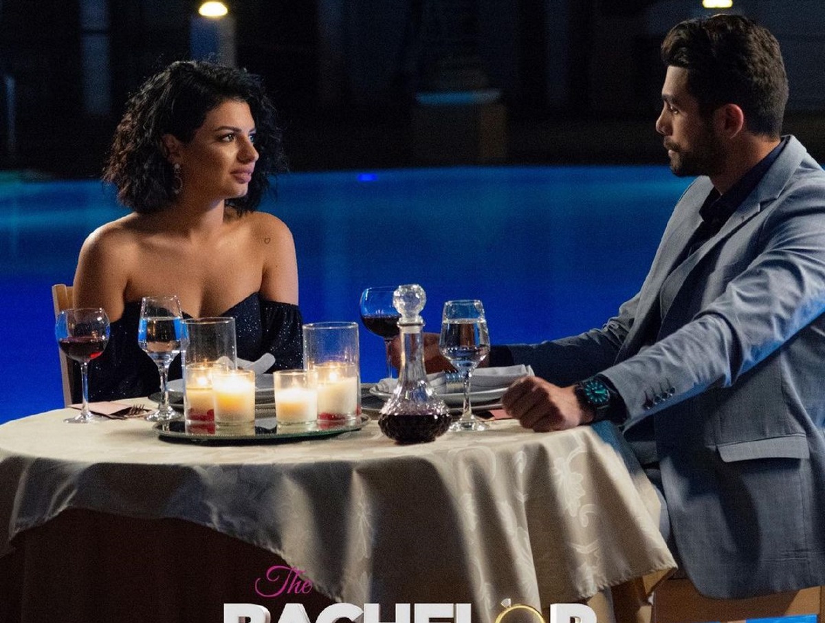 The Bachelor: Η πρόσκληση του Παναγιώτη άφησε άναυδη την Αντζελίνα – Διανυκτέρευσε στο δωμάτιό του; (video)