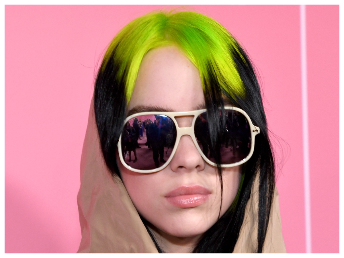 To 2021 η Billie Eilish θα αποχαιρετήσει τα πράσινα μαλλιά της