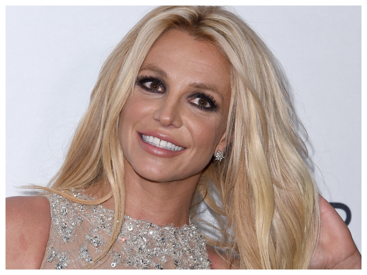Beauty alert! Η Britney Spears δεν έχει πια τα signature μακριά μαλλιά της!