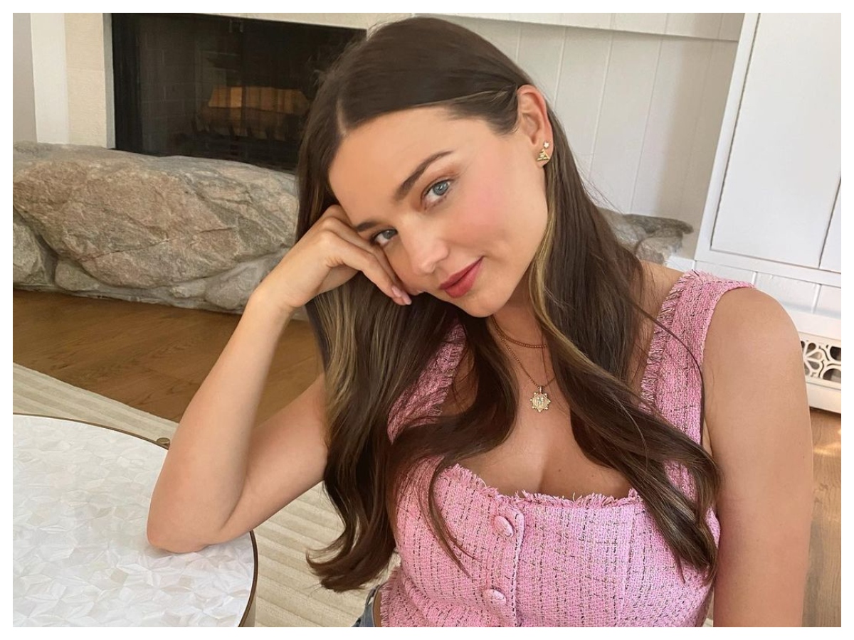 Η Miranda Kerr κάνει αυτό στην επιδερμίδα της κάθε πρωί στις 6:00!