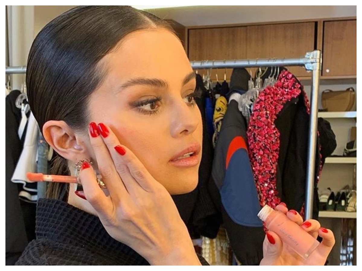 Ο προσωπικός nail artist της Selena Gomez και της JLO μόλις μας έδειξε τα μυστικά του τέλειου μανικιούρ!