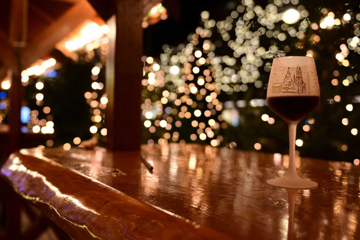 Κλειστά τα εστιατόρια των ξενοδοχείων παραμονή και ανήμερα Χριστούγεννα και Πρωτοχρονιά