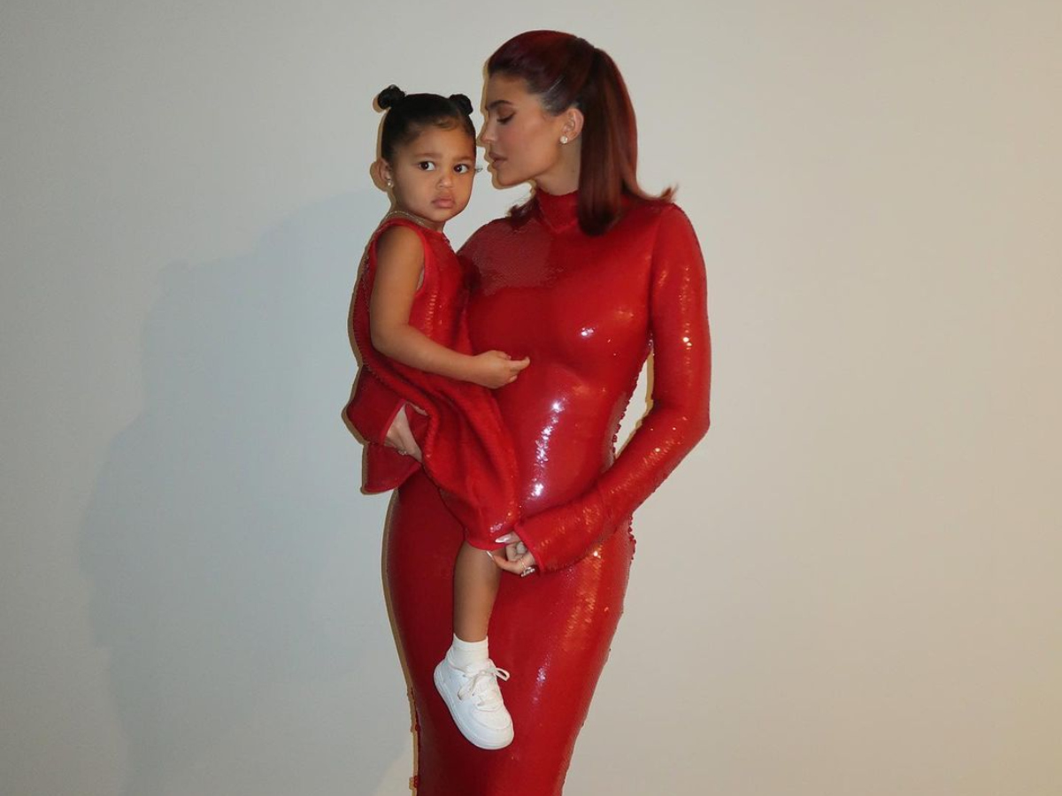 H Κylie Jenner και η κόρη της Stormi φόρεσαν τα περισσότερα matchy-matchy σύνολα το 2020