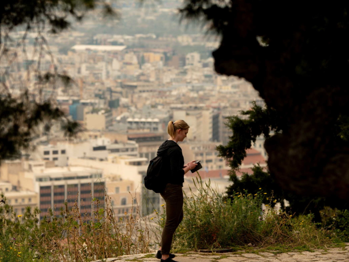 Καιρός: Έρχεται η πρώτη θερμή εισβολή και «καπάκι» βαρυχεμωνιά