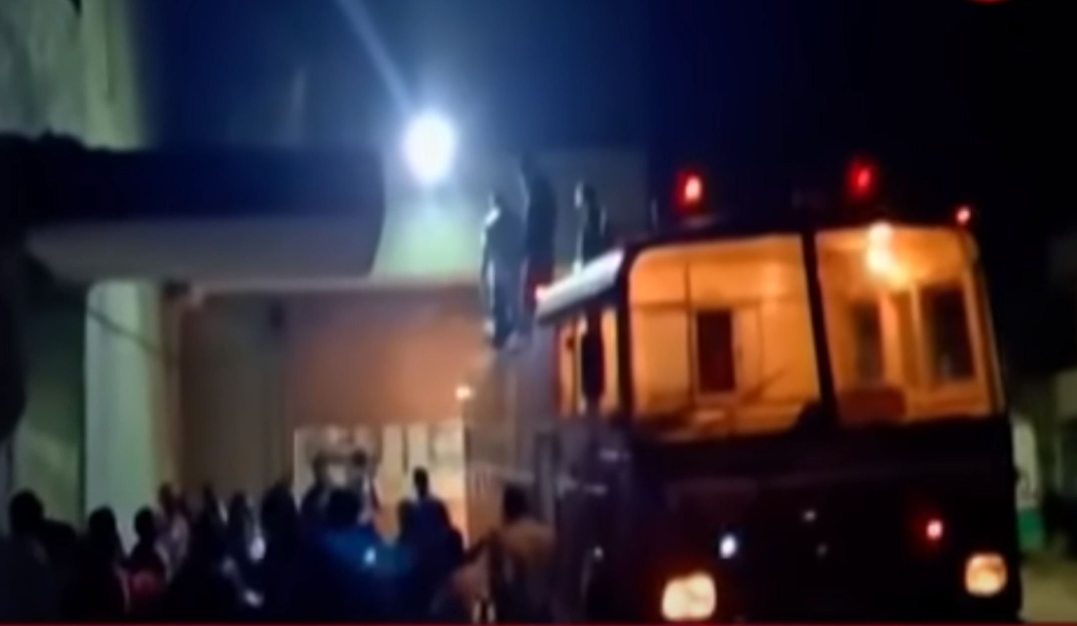 Τραγωδία: 10 νεογέννητα μωράκια κάηκαν ζωνταντά σε νοσοκομείο