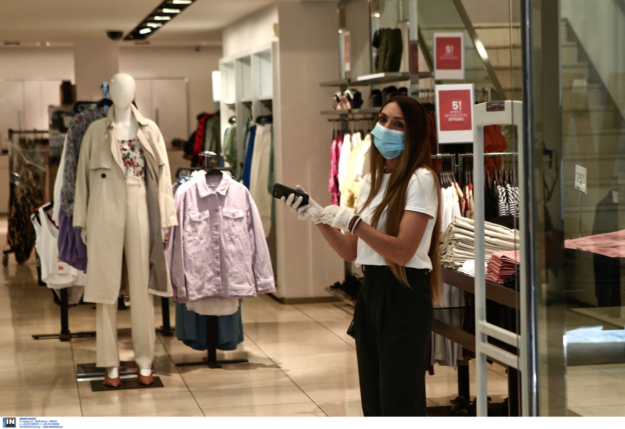 Ανοίγουν από Δευτέρα τα καταστήματα – Ανοιχτά κομμωτήρια και κέντρα αισθητικής – Πώς θα ψωνίζουμε