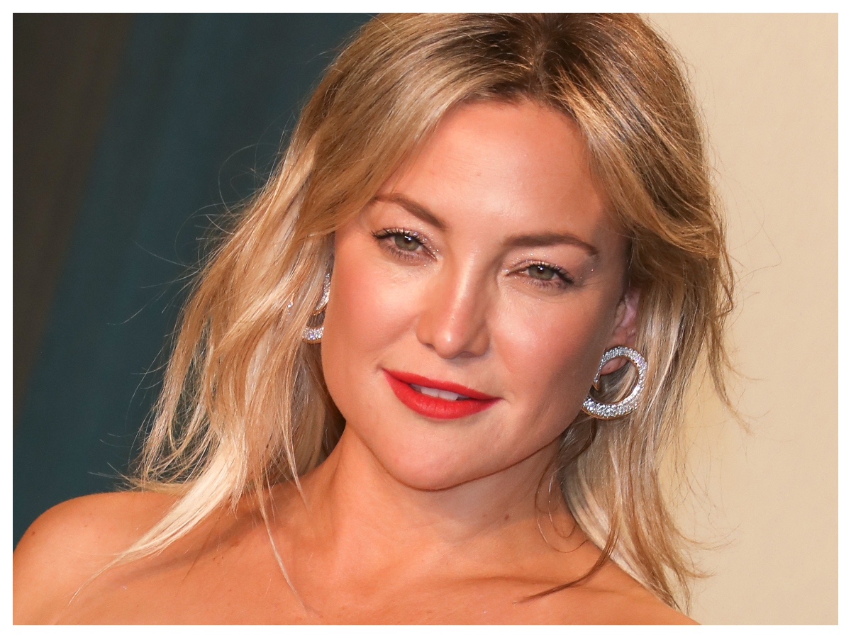 Η Kate Hudson έβαψε τα μαλλιά της ροζ