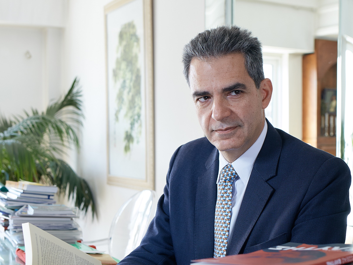 Άγγελος Συρίγος: Δε φαντάζεσαι ποιο είναι το χόμπι του νέου υφυπουργού Παιδείας