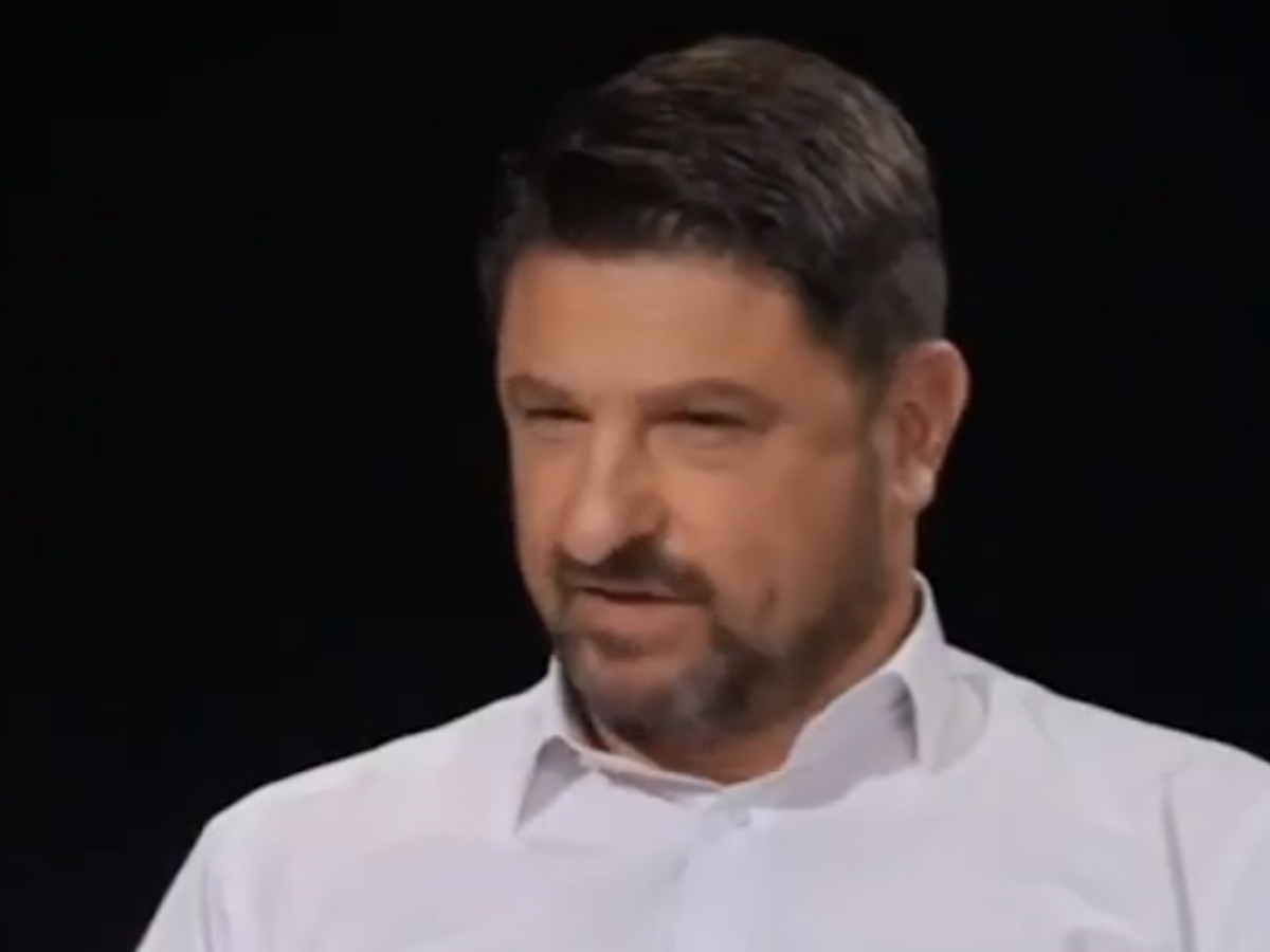 Νίκος Χαρδαλιάς: “Θα πέταγα το κινητό μου στη θάλασσα και…”