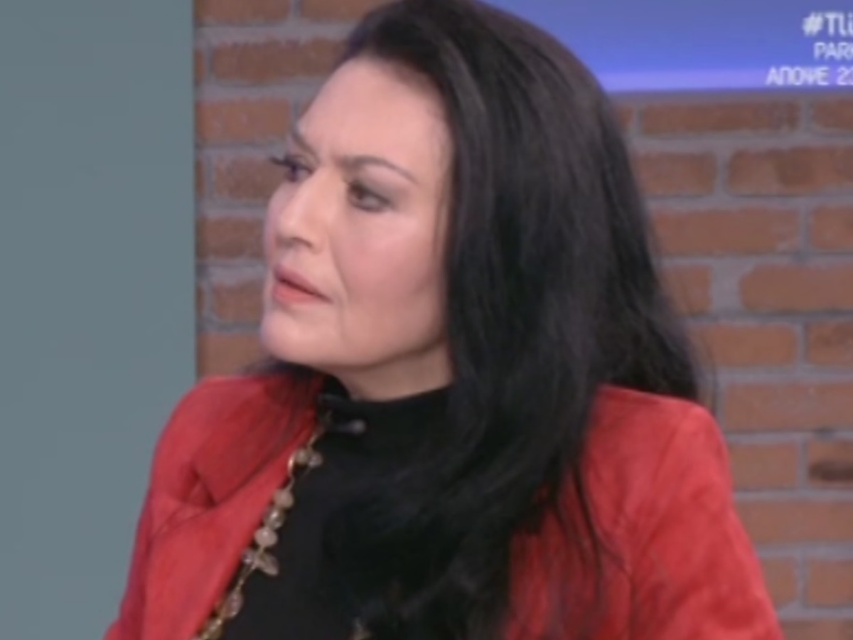 H Ελένη Φιλίνη ξεσπά στο T-Live: “Τι είναι όλα αυτά; Που είναι η αξιοκρατία που έχουμε;”