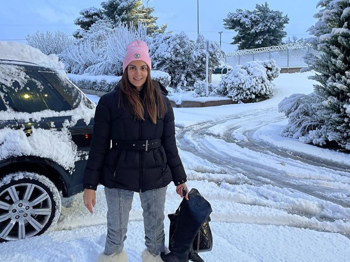 Σταματίνα Τσιμτσιλή: Εκτός πλατό, μέσα στα χιόνια για την έναρξη του Happy Day