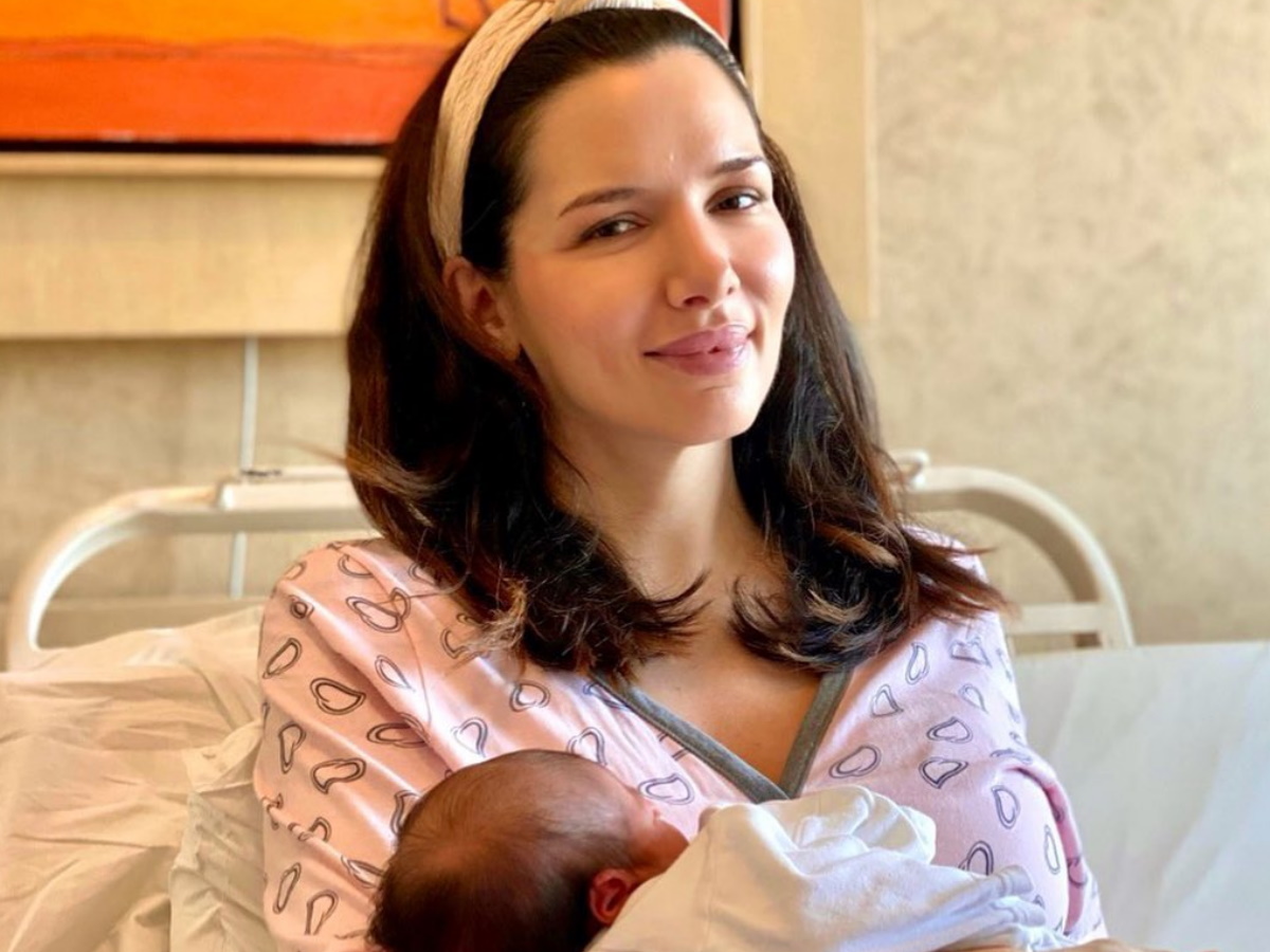 Τζώρτζια Βαϊνά: Έτσι είναι το σώμα της δυο εβδομάδες μετά τη γέννηση της κόρης της