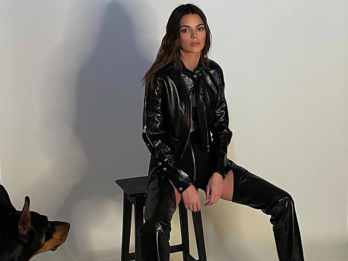 Kendall Jenner, Kate Moss και άλλες διάσημες ποζάρουν σπίτι τους για τον Givenchy