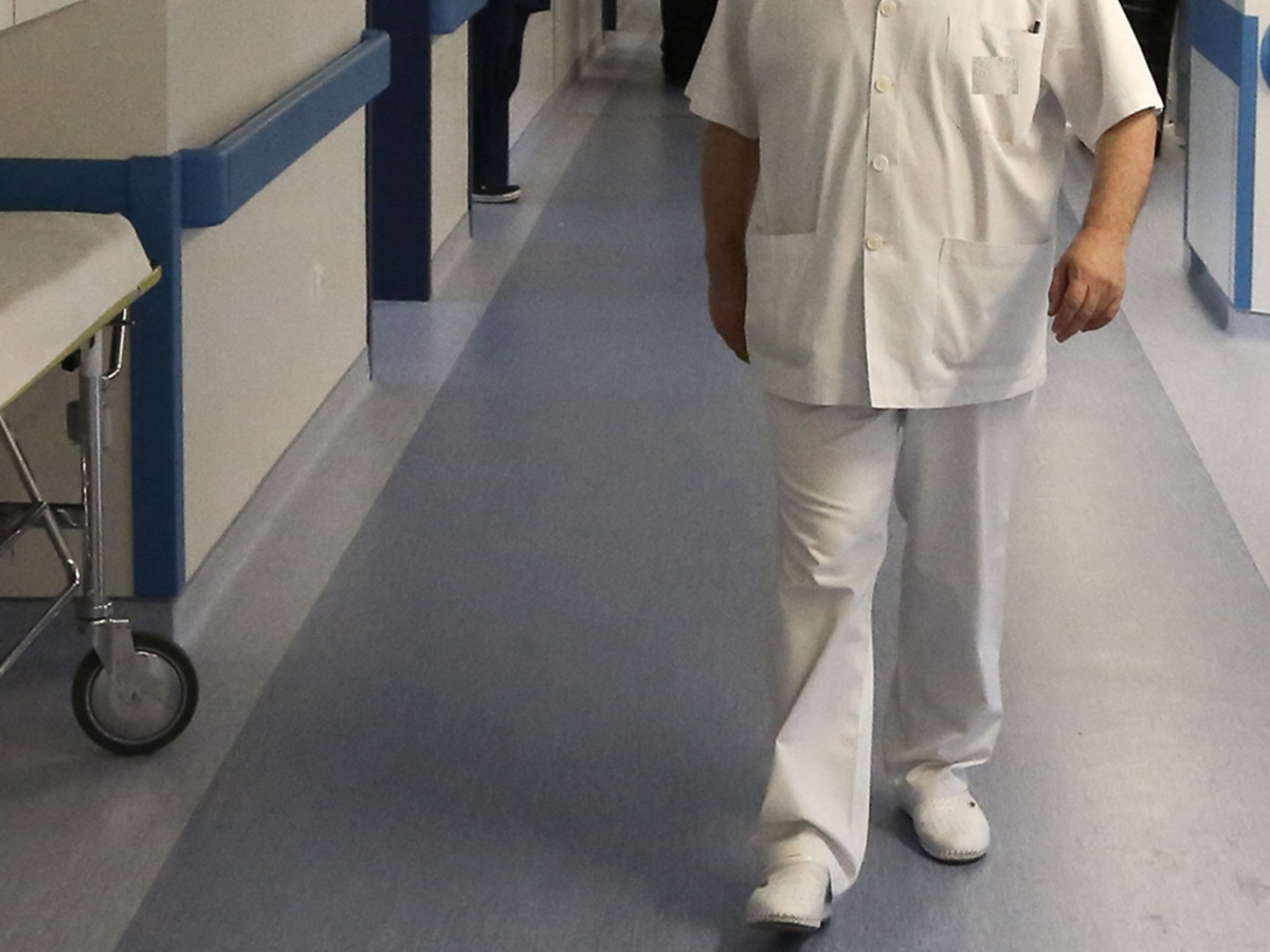 Eυχάριστη ανατροπή: Με σφυγμό το αγοράκι που βρέθηκε στο βαρέλι στην Κρήτη