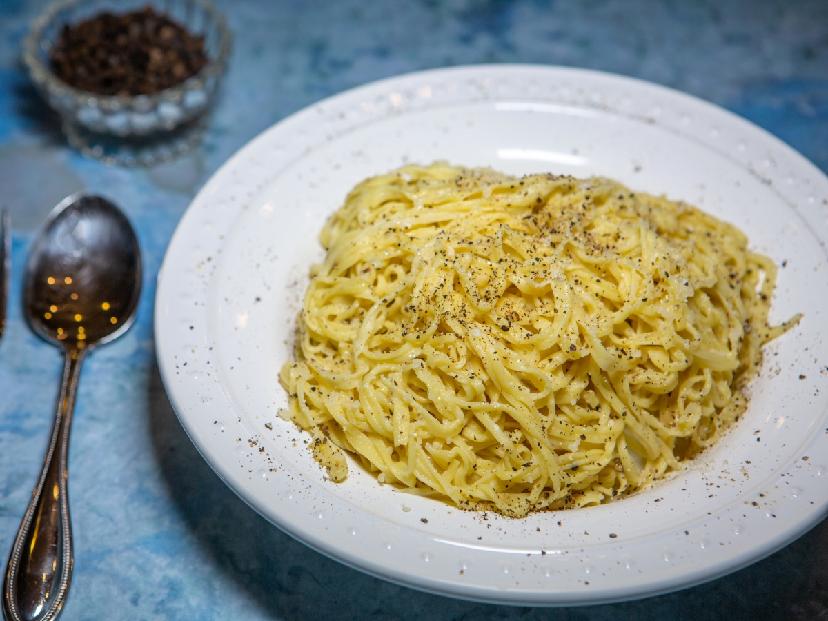 Συνταγή για σπαγγέτι Cacio e Pepe