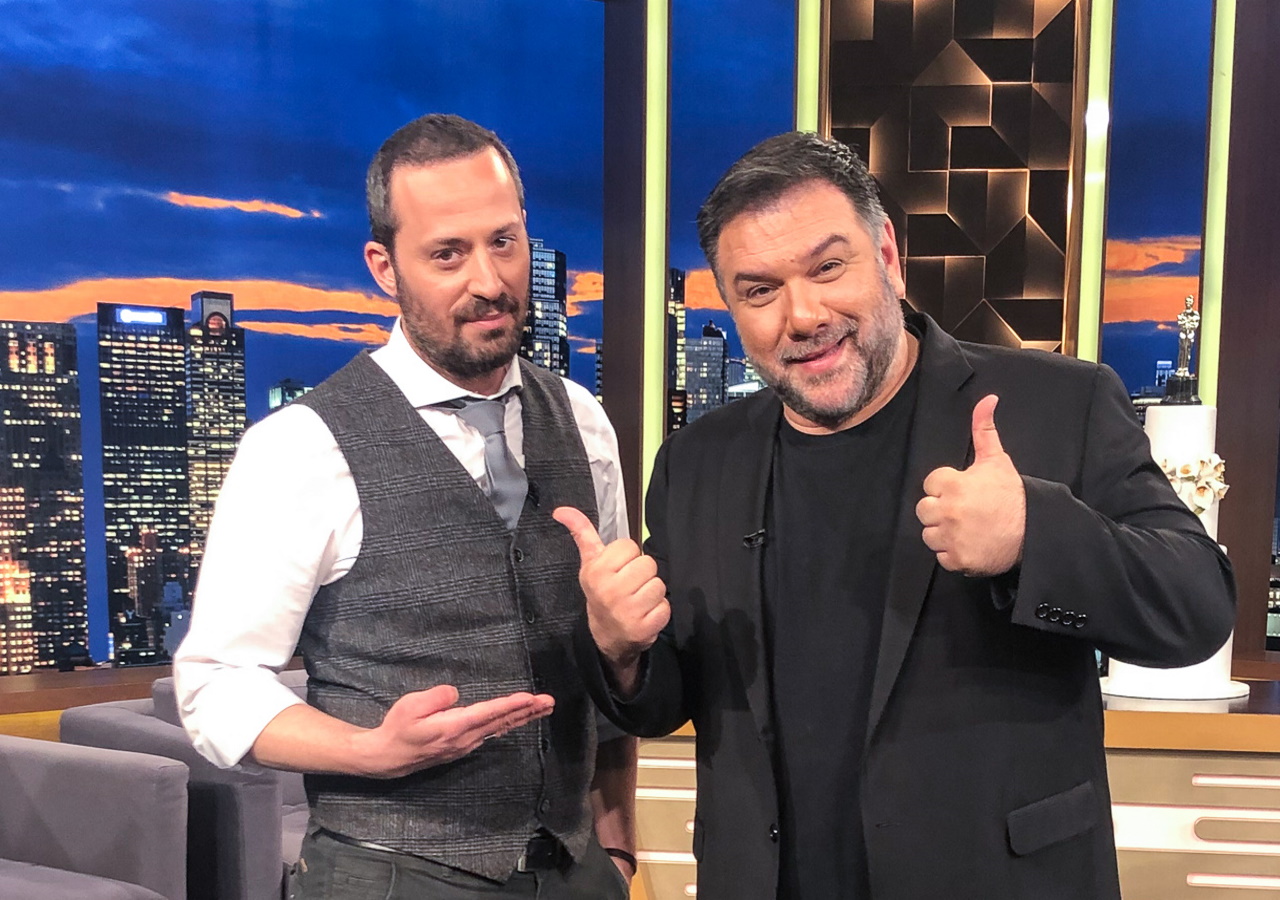Πάρις Θωμόπουλος: “Από την μέρα που ξεκίνησα να παίζω στην “Τούρτα της μαμάς” πήρα 8 κιλά”