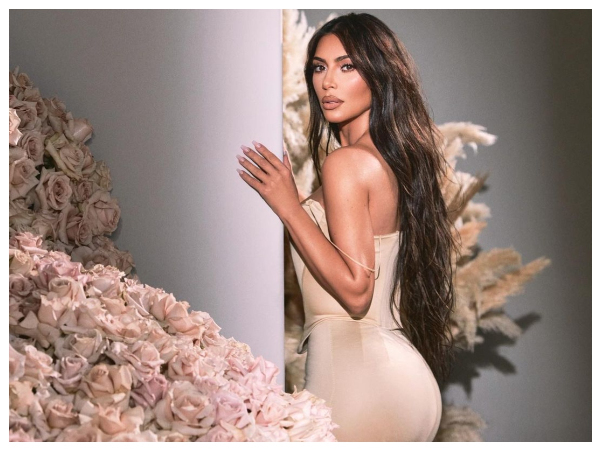 Τα νέα αρώματα της Kim Kardashian χρησιμοποιούνται και ως… βάζα!