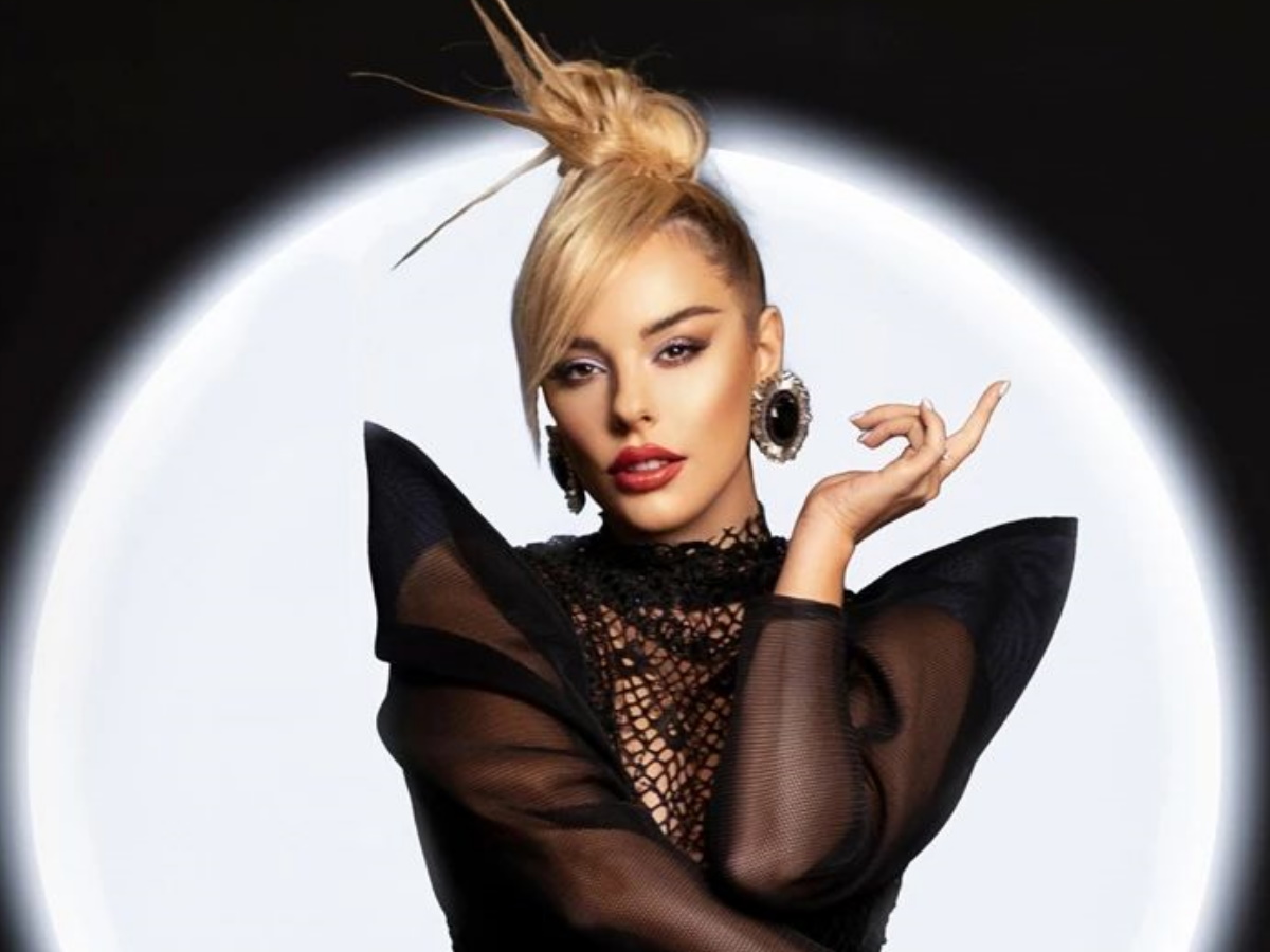 Eurovision 2021: Η εκπρόσωπος της Αλβανίας με την ελληνική καταγωγή – Η συνεργασία με Ρέμο και η μεταμφίεση της ως Βίσση στο YFSF
