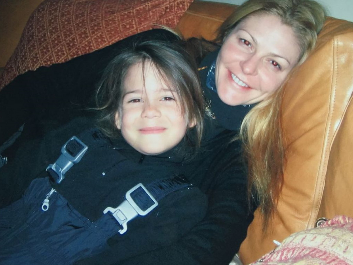 Αλεξάνδρα Κωστοπούλου: Οι οικογενειακές φωτογραφίες με την Τζένη Μπαλατσινού για τη γιορτή της Μητέρας