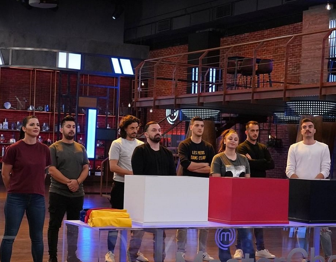 MasterChef: Ανακάτεψε την τράπουλα και έφερε τα πάνω – κάτω στη δοκιμασία