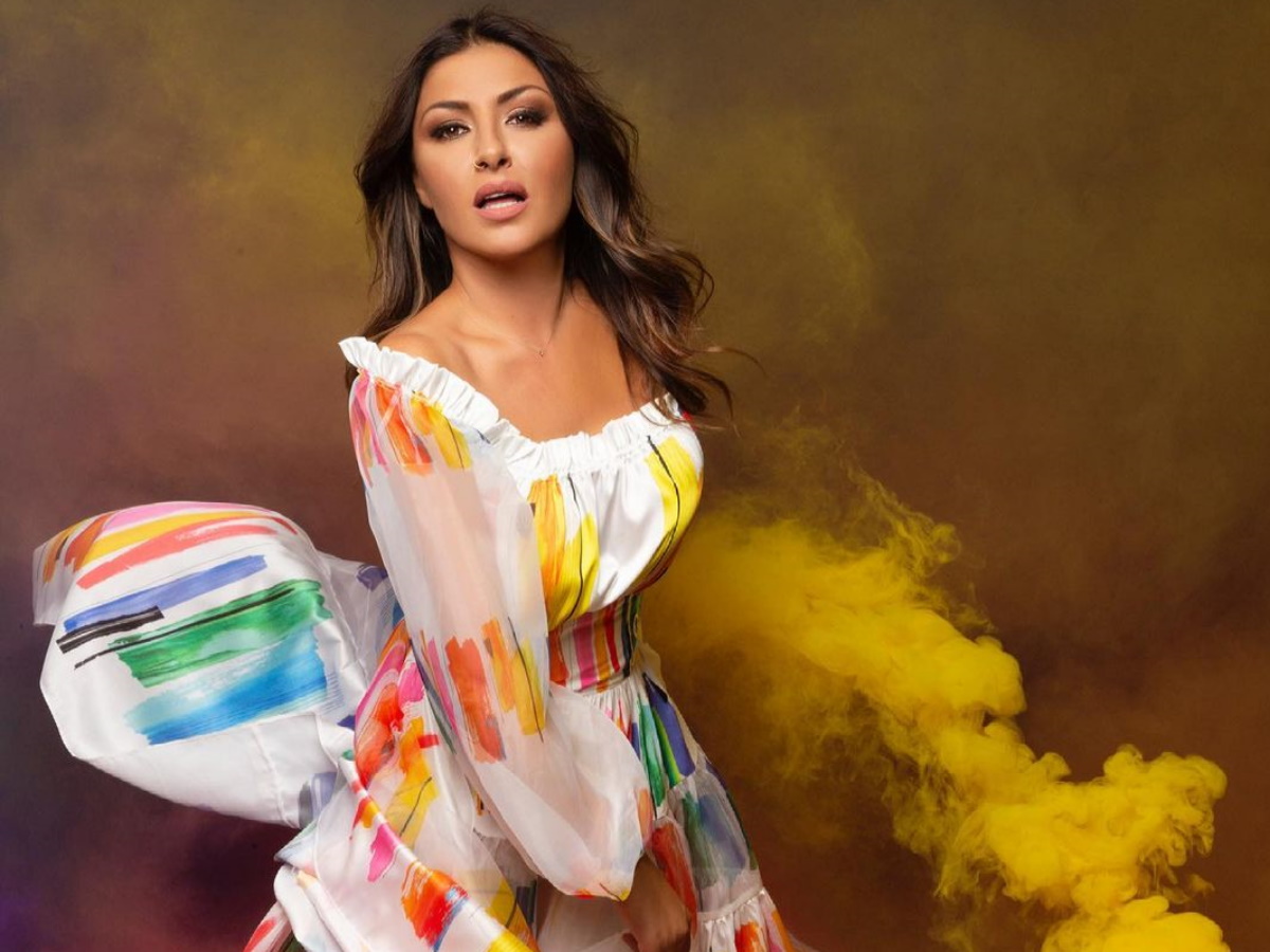 Eurovision 2021: Η Έλενα Παπαρίζου έφτασε στο Ρότερνταμ – Όλα όσα θα δούμε στην guest εμφάνισή της στον τελικό