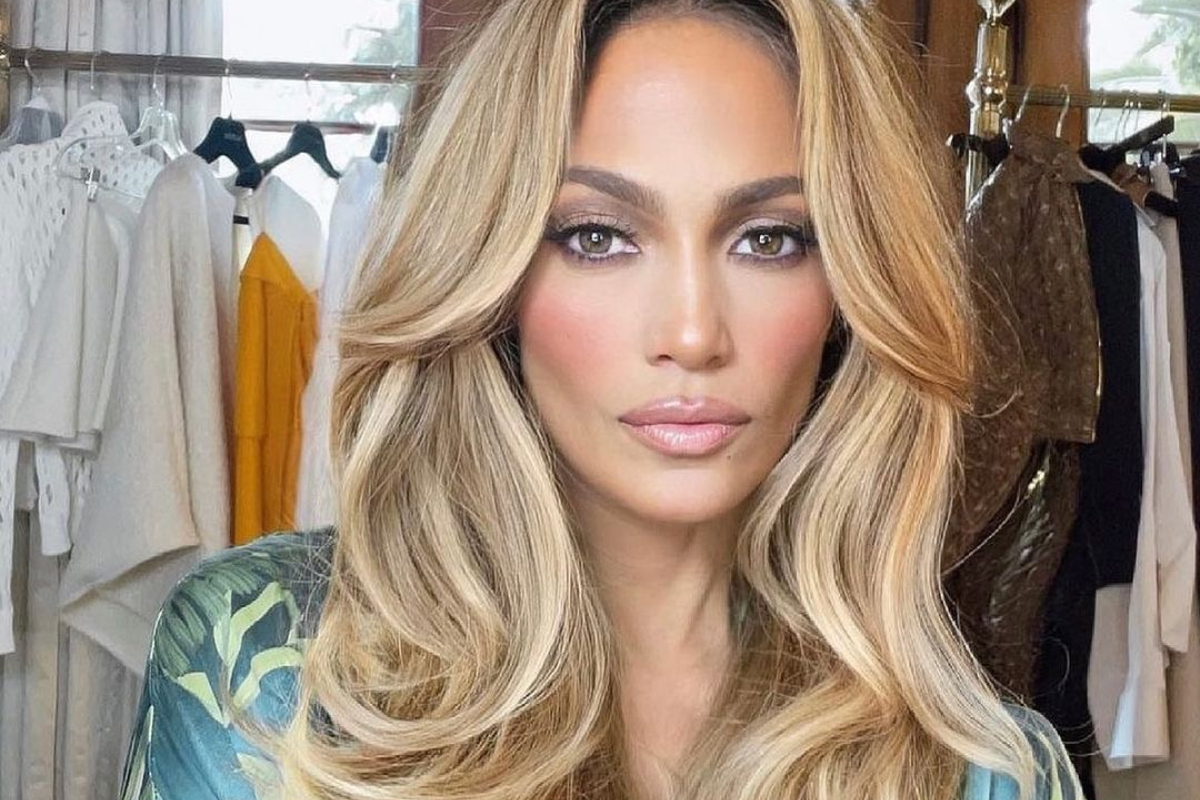 Το make up look της Jennifer Lopez στο show των Dolce & Gabbana είναι απλά ονειρικό