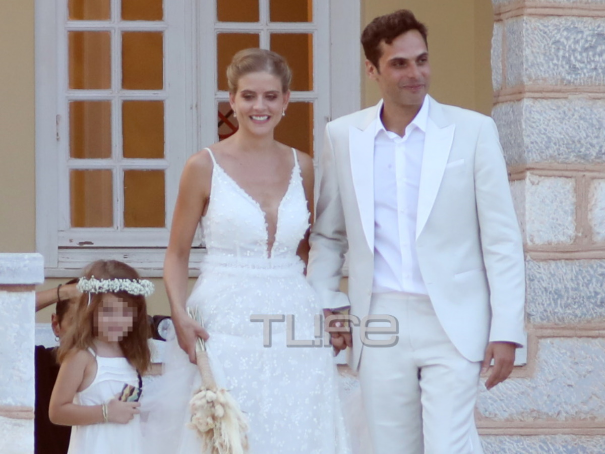 Δανάη Μιχαλάκη – Γιώργος Παπαγεωργίου: Το αγαπημένο ζευγάρι παντρεύτηκε – Οι φωτογραφίες του TLIFE