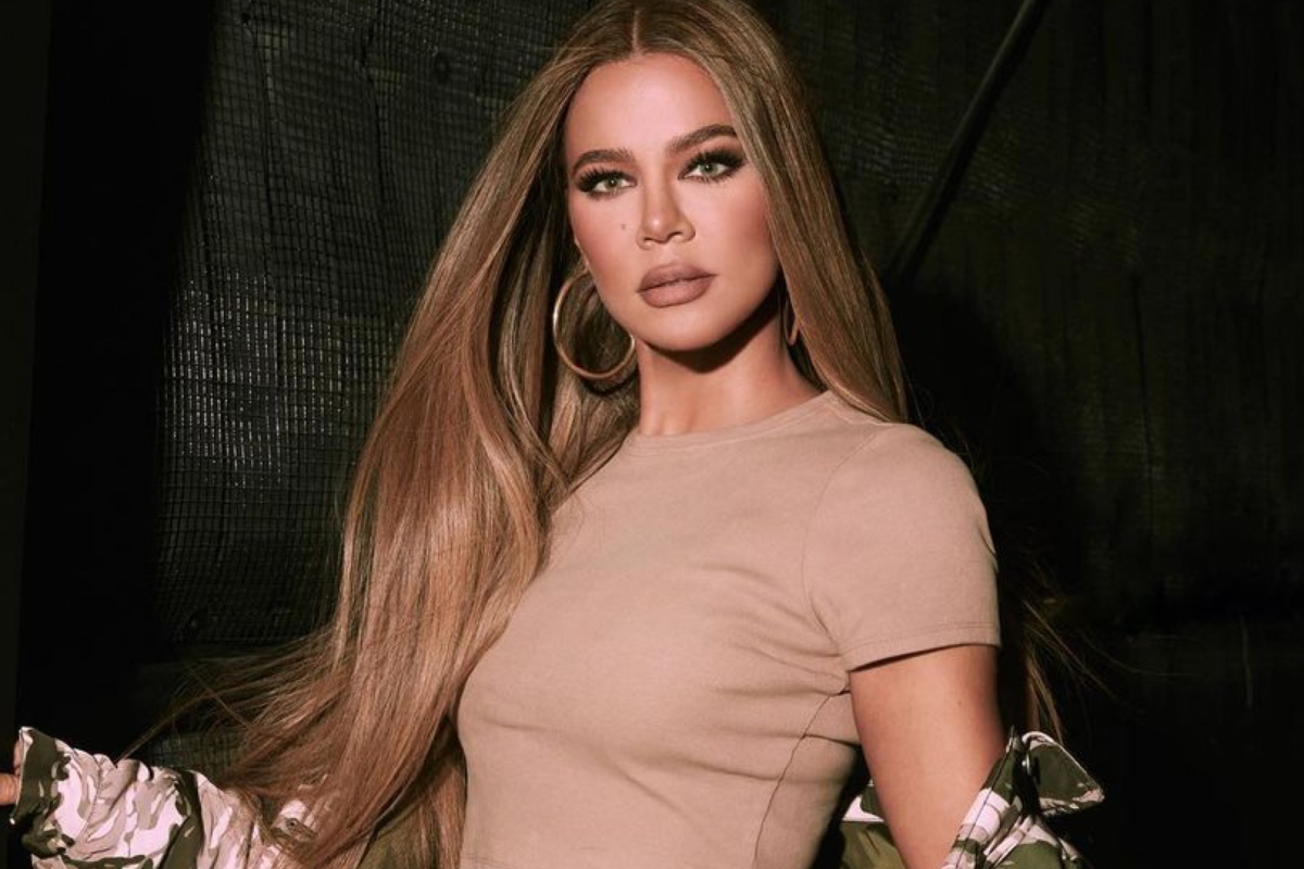 H Khloe Kardashian μόλις έβαψε τα μαλλιά της στο πιο συγκλονιστικό ξανθό ever