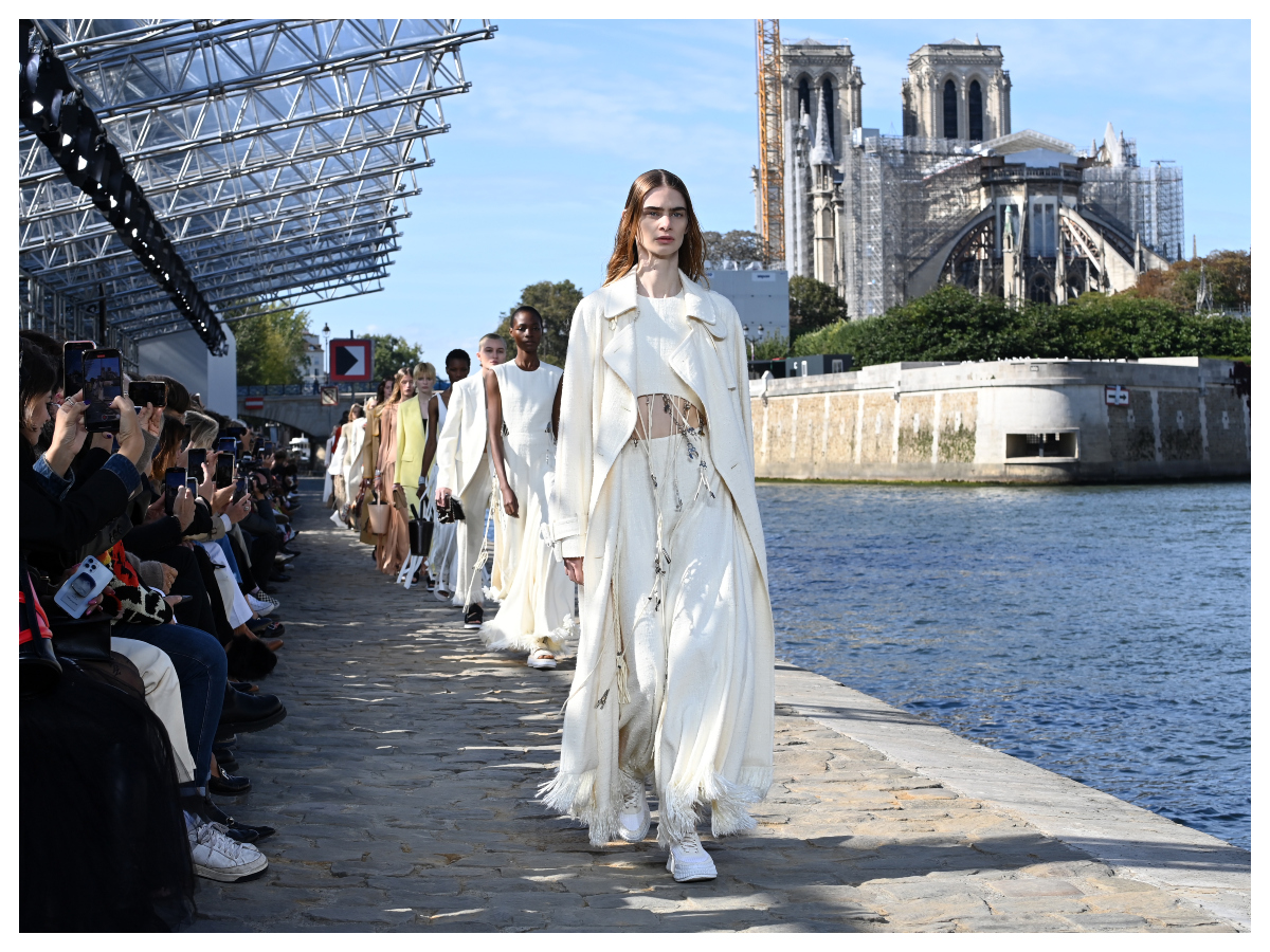 PFW: 2 σχεδιάστριες θα παρουσιάσουν για τελευταία φορά συλλογές τους στο Παρίσι