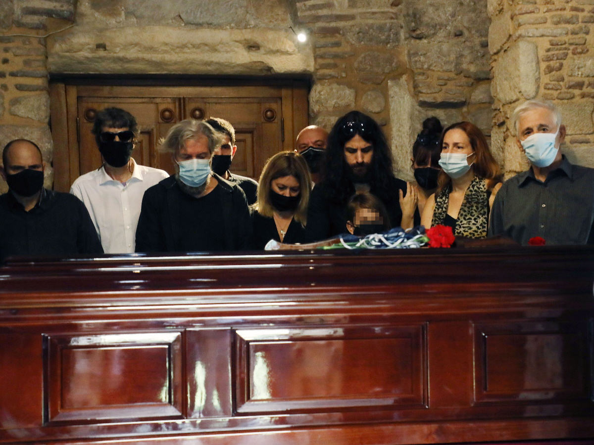 Μίκης Θεοδωράκης: Με δικαστική απόφαση η κηδεία του θα γίνει όπως επιθυμούσε ο ίδιος