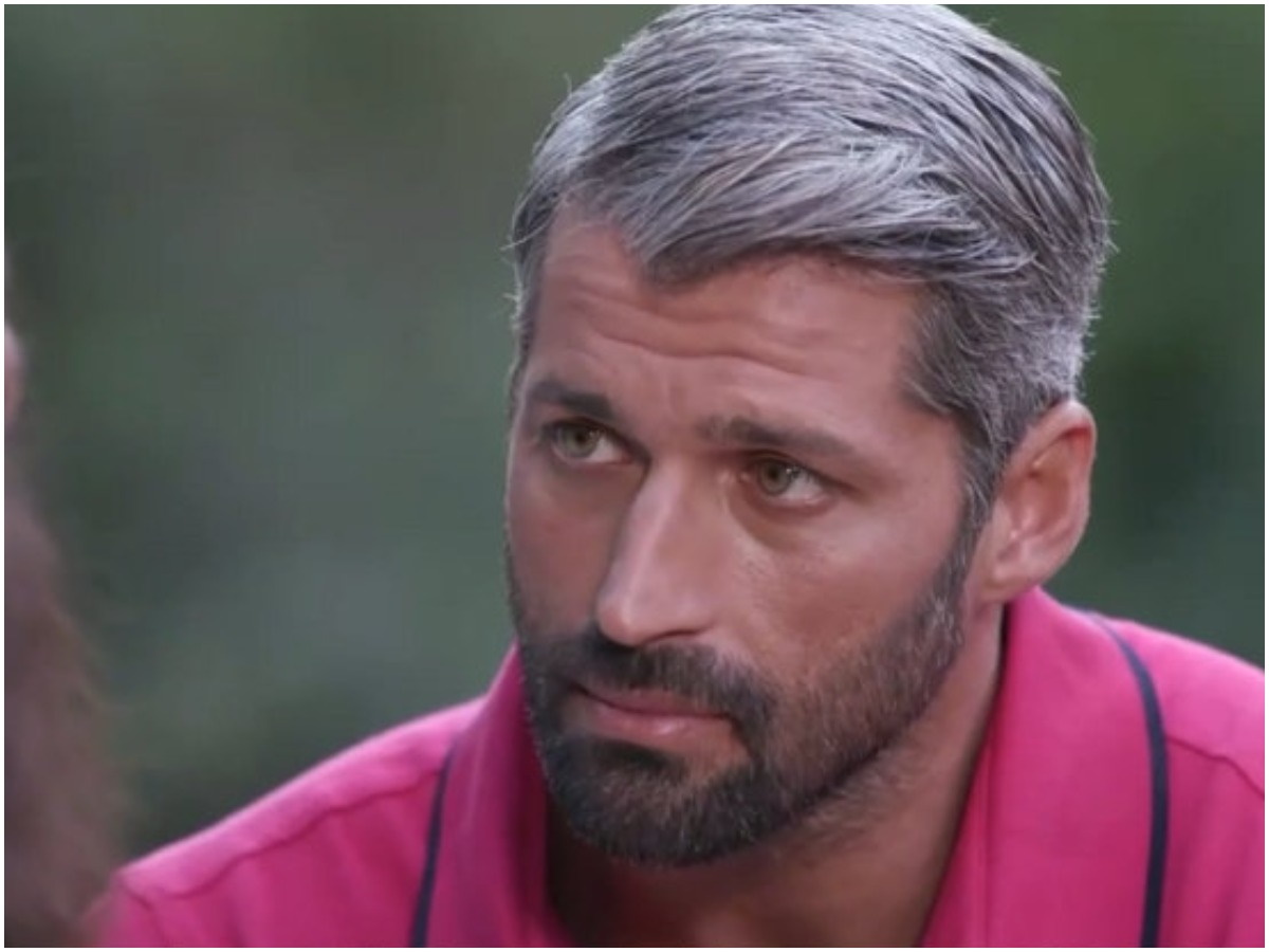 The Bachelor 2: Ο Αλέξης Παππάς μαθαίνει όσα συμβαίνουν στη βίλα – «Μου ακούγονται πολύ περίεργα»