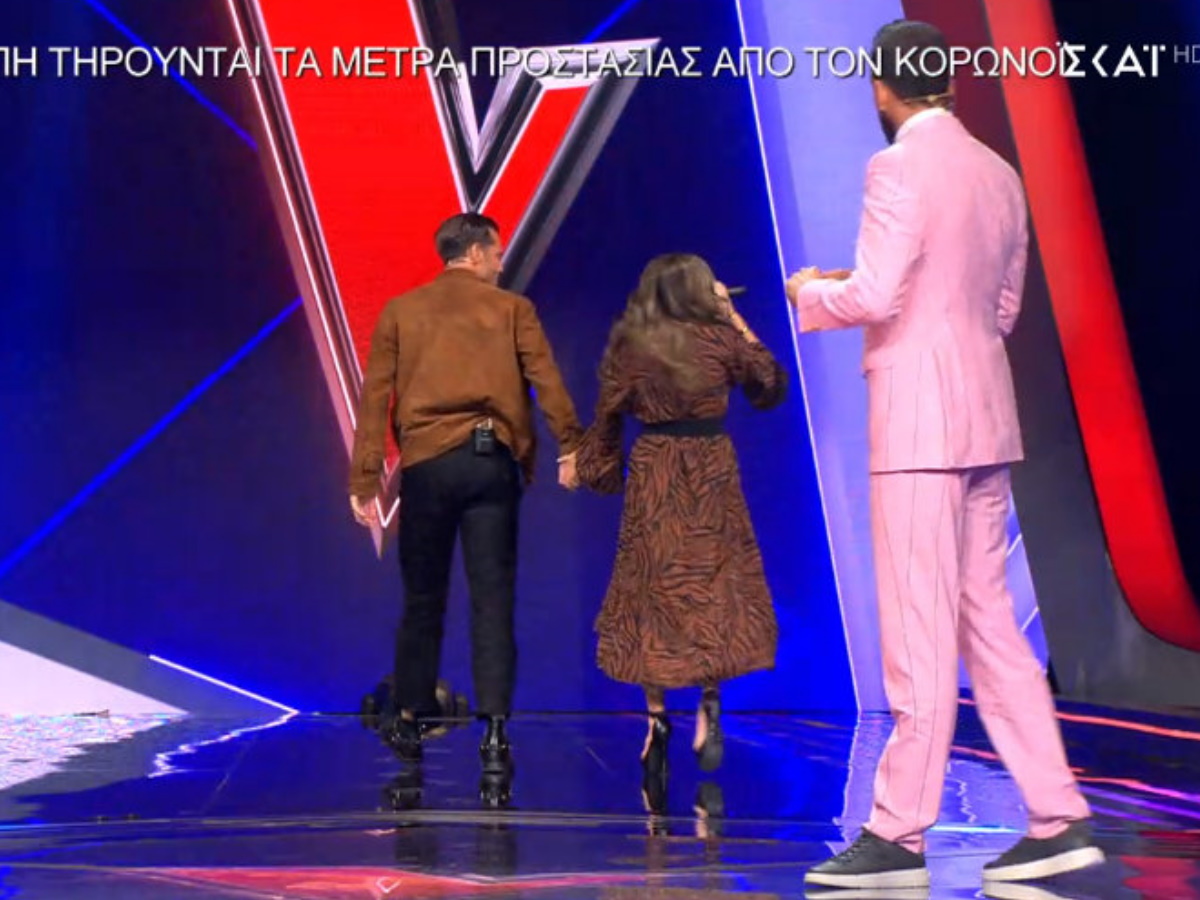 The Voice: Ο Κωνσταντίνος Αργυρός αποχώρησε χεράκι – χεράκι με τη διαγωνιζόμενη