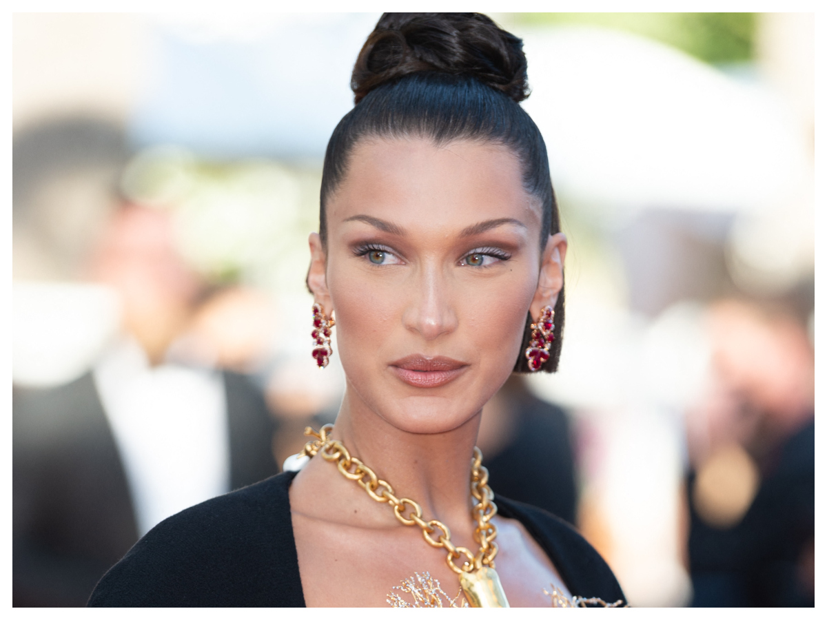 Η Bella Hadid είναι η νέα μούσα του οίκου Lanvin