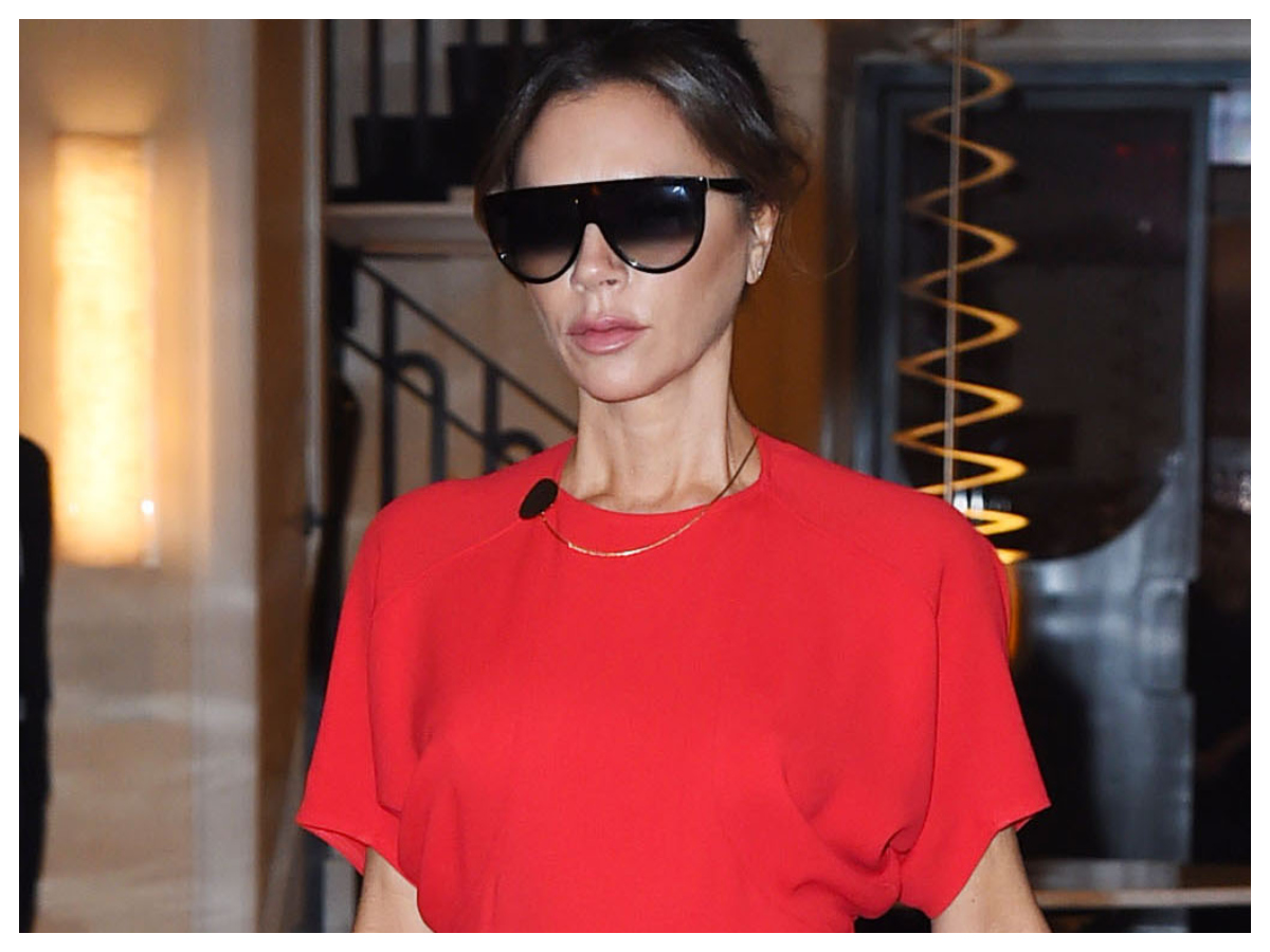 To look που ξεχώρισε η Victoria Beckham από την φετινή της συλλογή