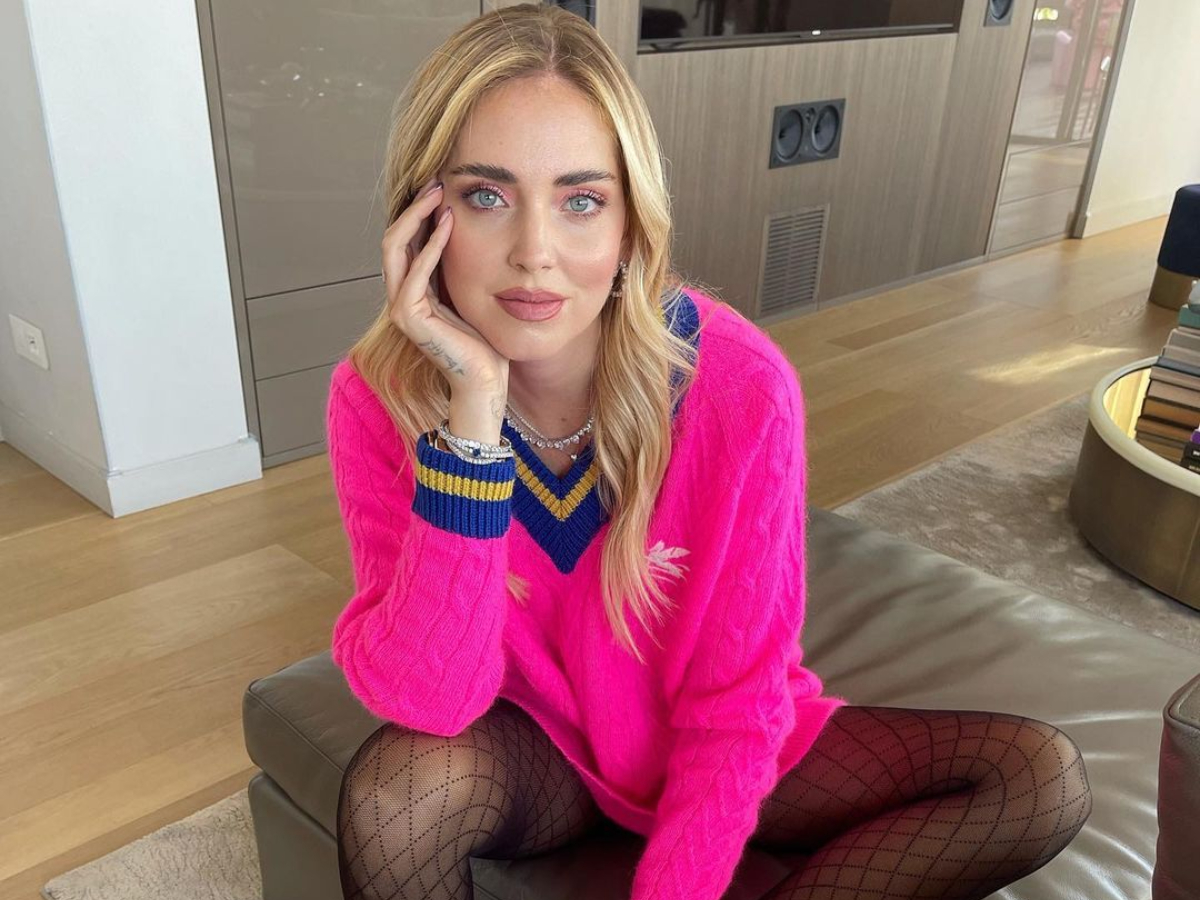 Η Chiara Ferragni με lip look που έρχεται απευθείας από τα 90’s